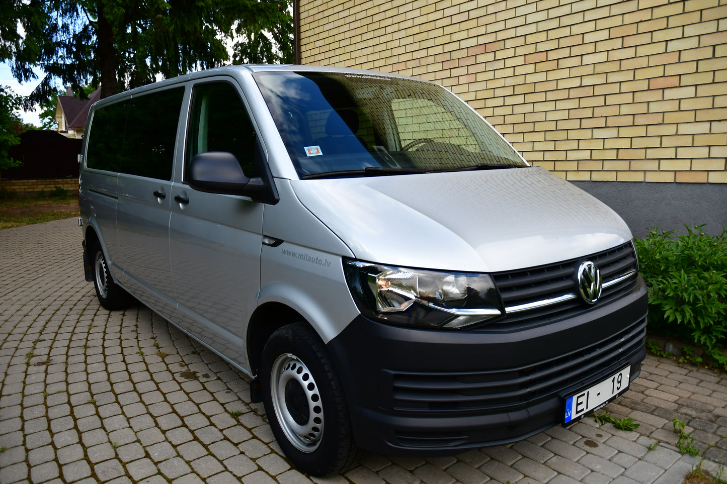 VW T6 Caravelle